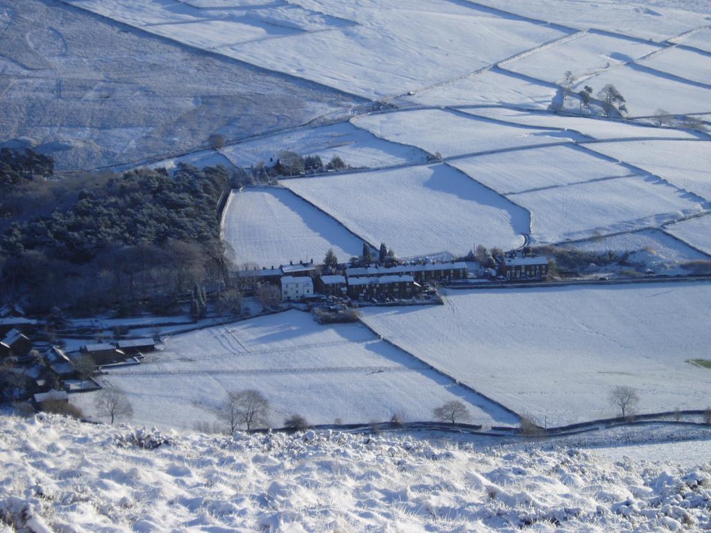 The Lantern Pike Inn Hayfield  Exterior photo